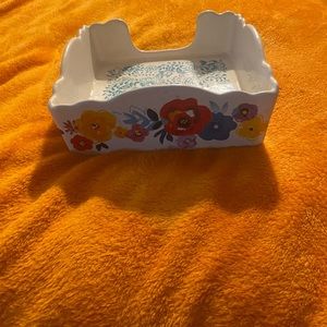 The pioneer woman napkin holder